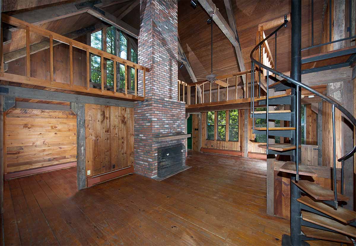 Apple Street. Essex. MA